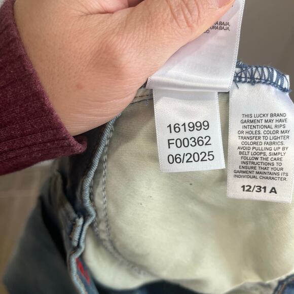 Lucky Brand Stevie High Rise Flare Jeans 12/31 Blue Denim Stretch Retro - Picture 4 of 10